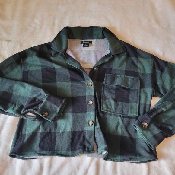 Eclipse crop top size small - Picture 2 of 4